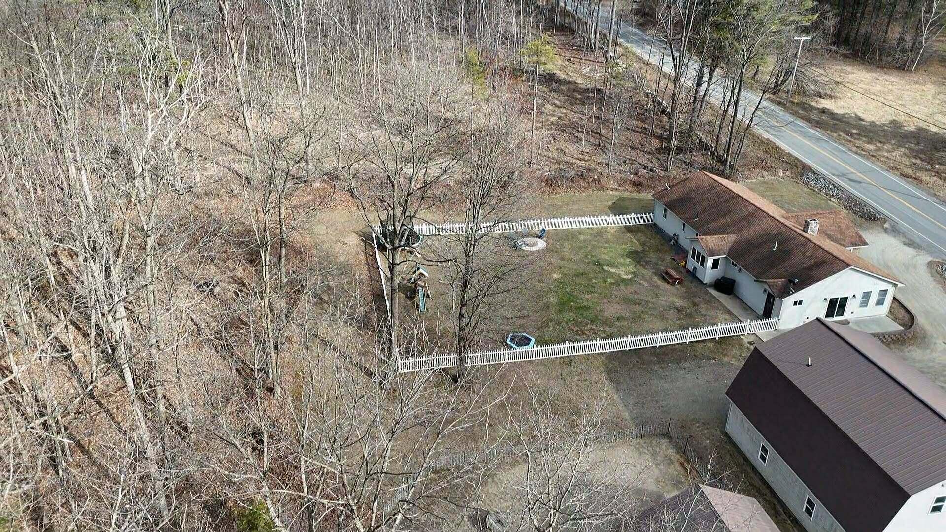 166 Howes Corner Road Turner, ME 04282 - Photo 10 of 64 a981173e-a434-49bd-ba08-6d43605fbf01