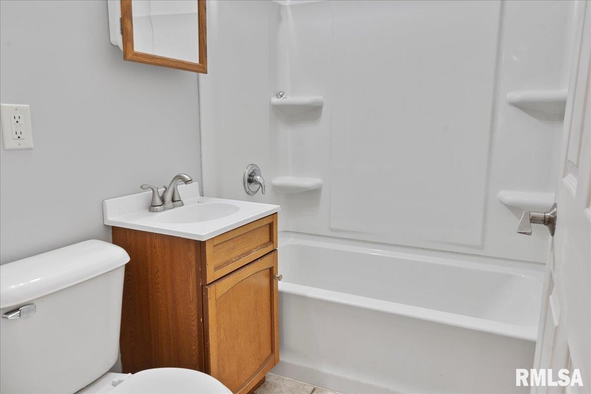 2244 South 9th Street Springfield, IL 62703 - Photo 14 of 43