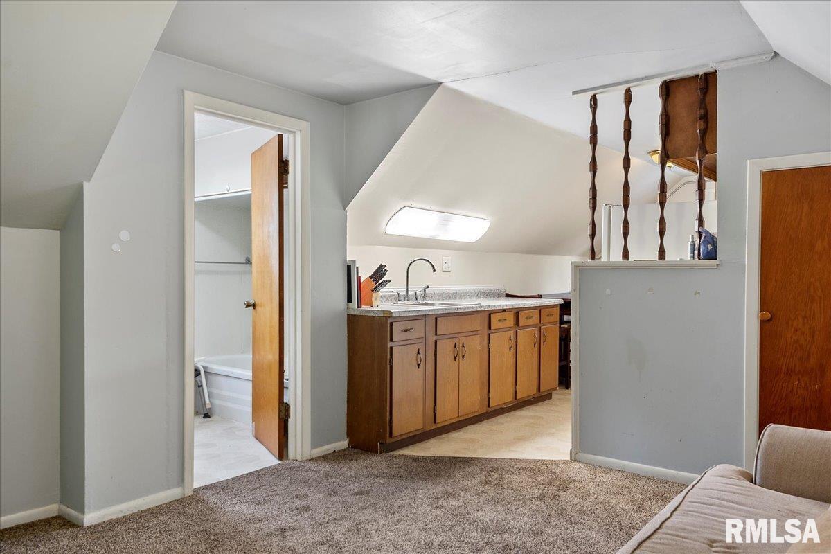 2244 South 9th Street Springfield, IL 62703 - Photo 36 of 43