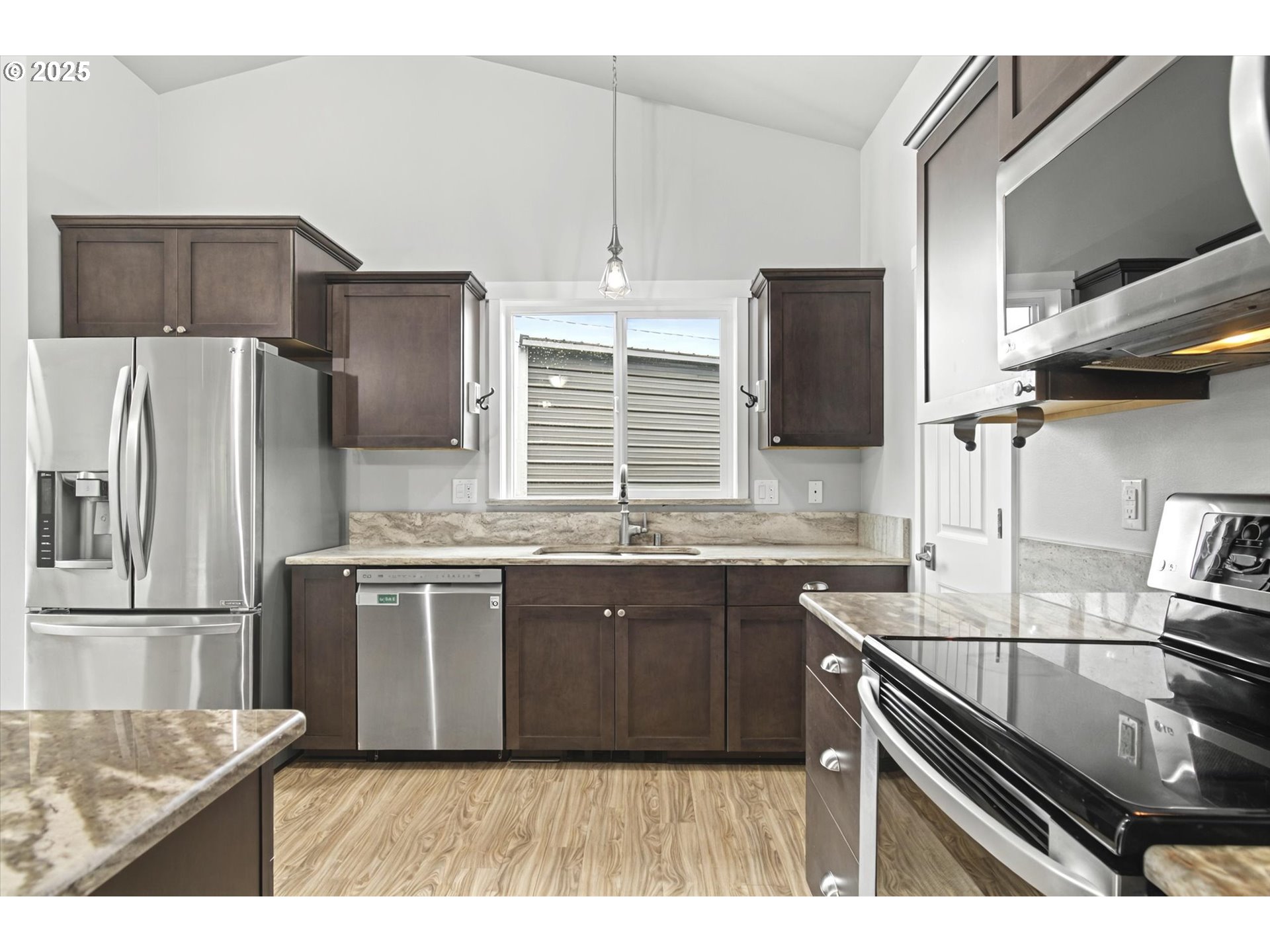 150 Jim's View Road Silverlake, WA 98645 - Photo 24 of 48 Gallery Image 24