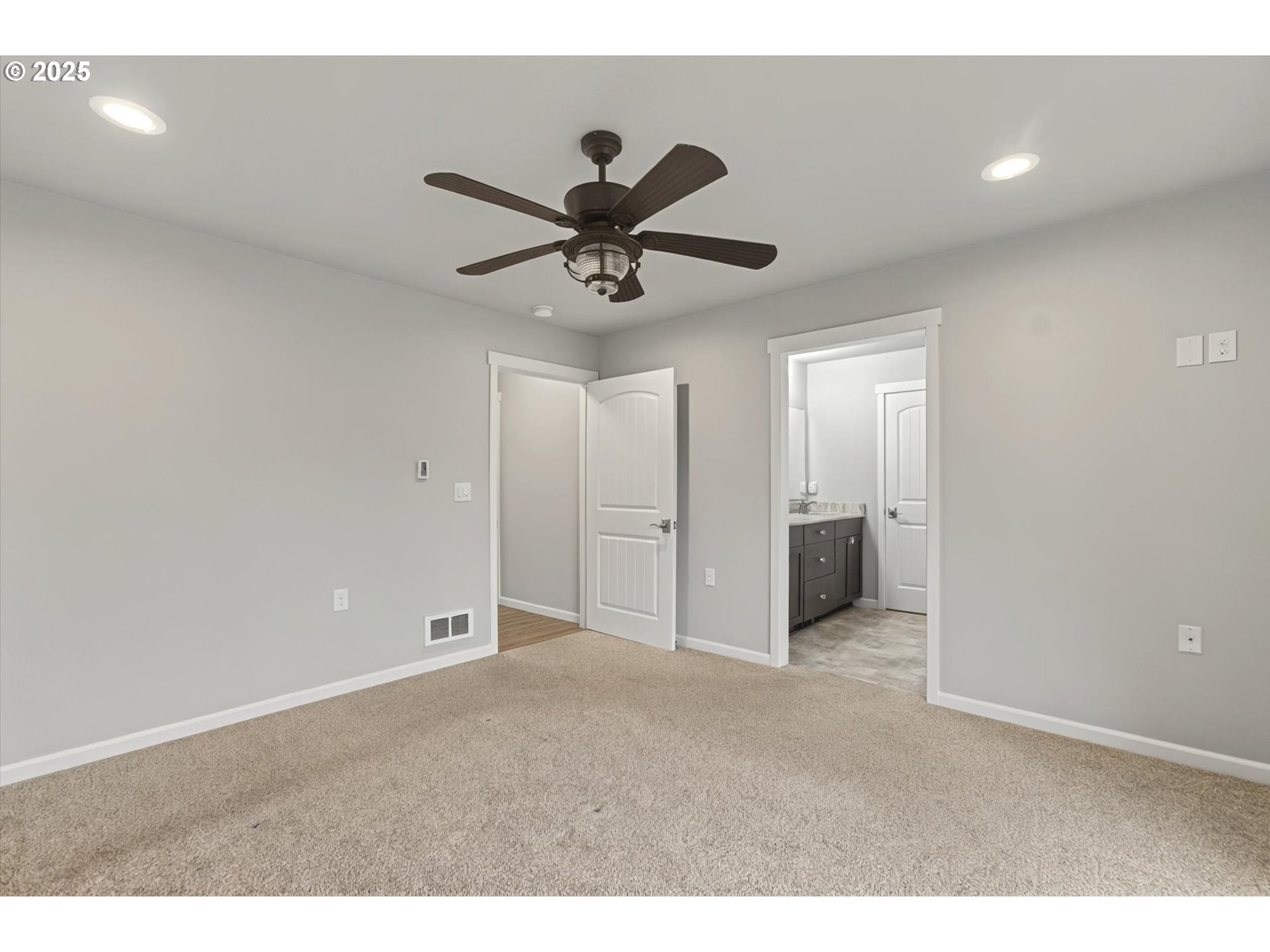 150 Jim's View Road Silverlake, WA 98645 - Photo 6 of 48 Gallery Image 6