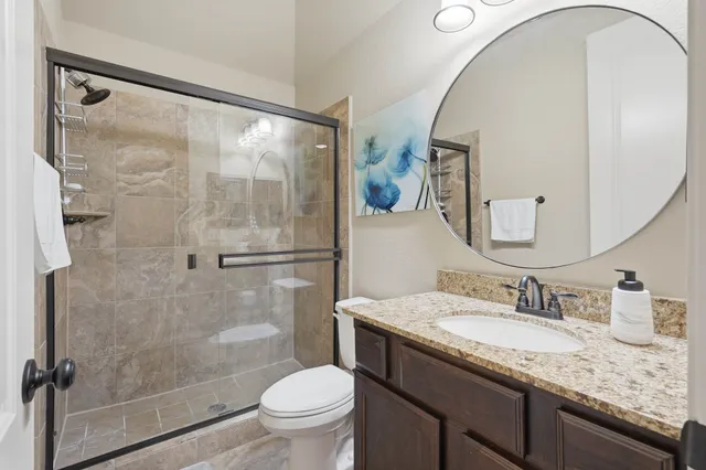 $530,000 | 127 Deerchase Drive, Conroe, TX 77384