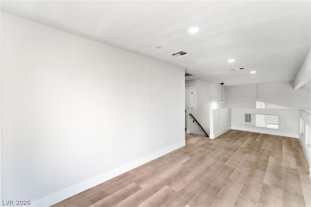 529 Rancho Del Mar Way North Las Vegas, NV 89031 - Photo 6 of 44