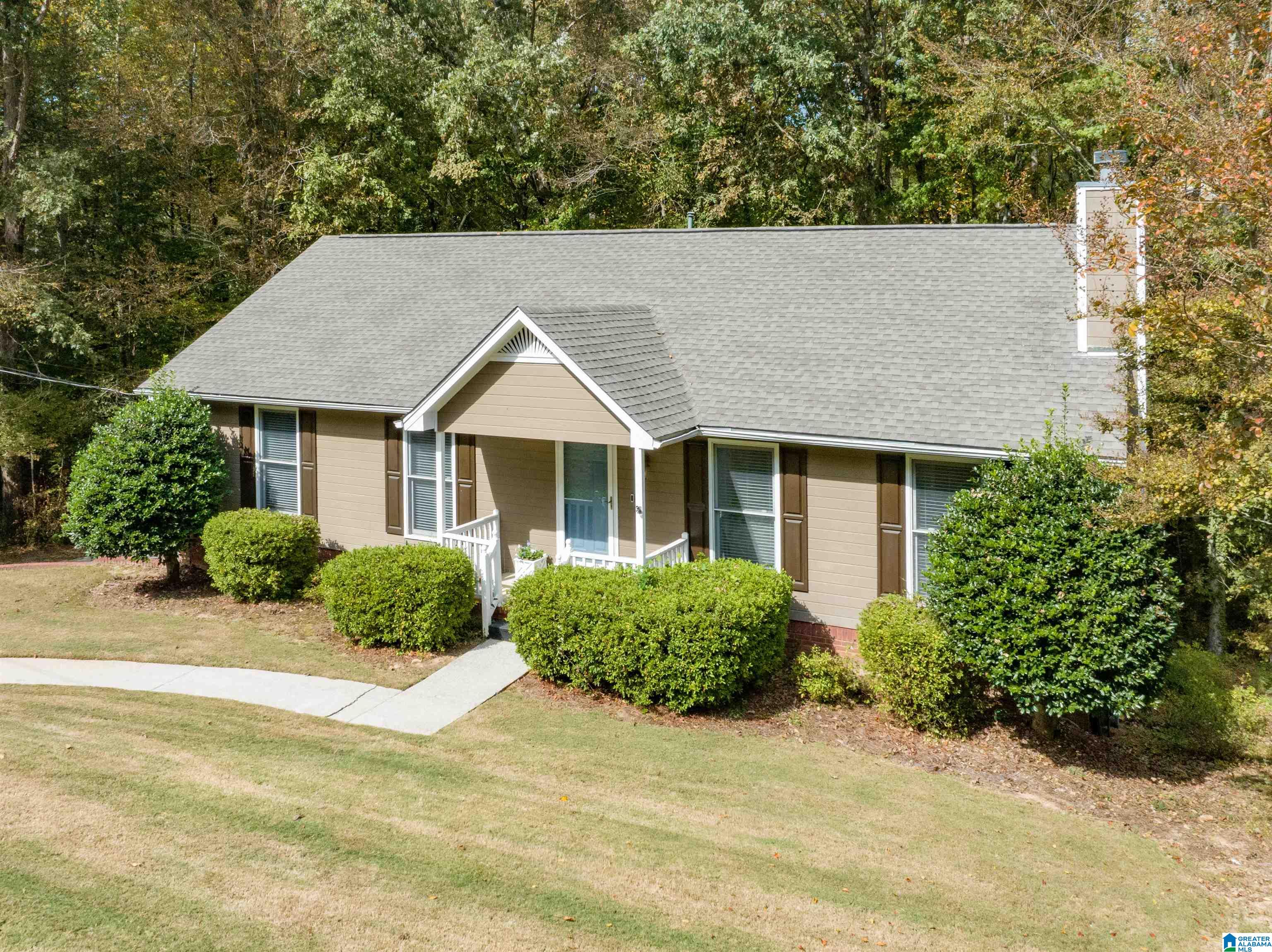 5064 Janet Lane Birmingham, AL 35210 - Photo 2 of 42