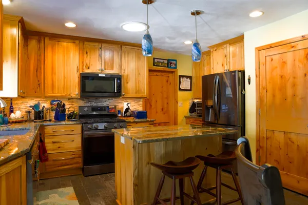 $259,900 | N6306 Pond Street, Manawa, WI 54949