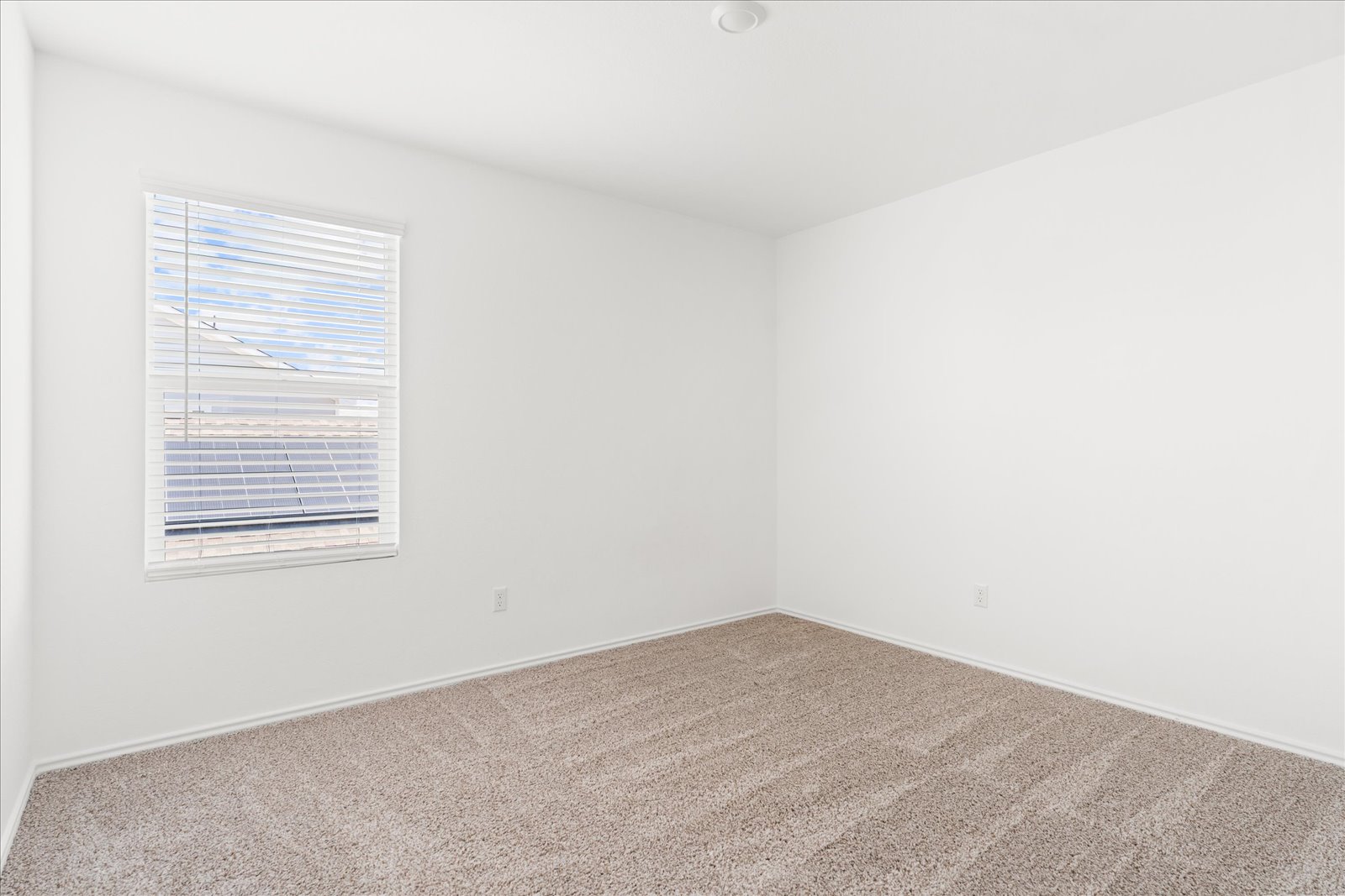 905 Powell Kyle, TX 78640 - Photo 26 of 37 an empty room with a window