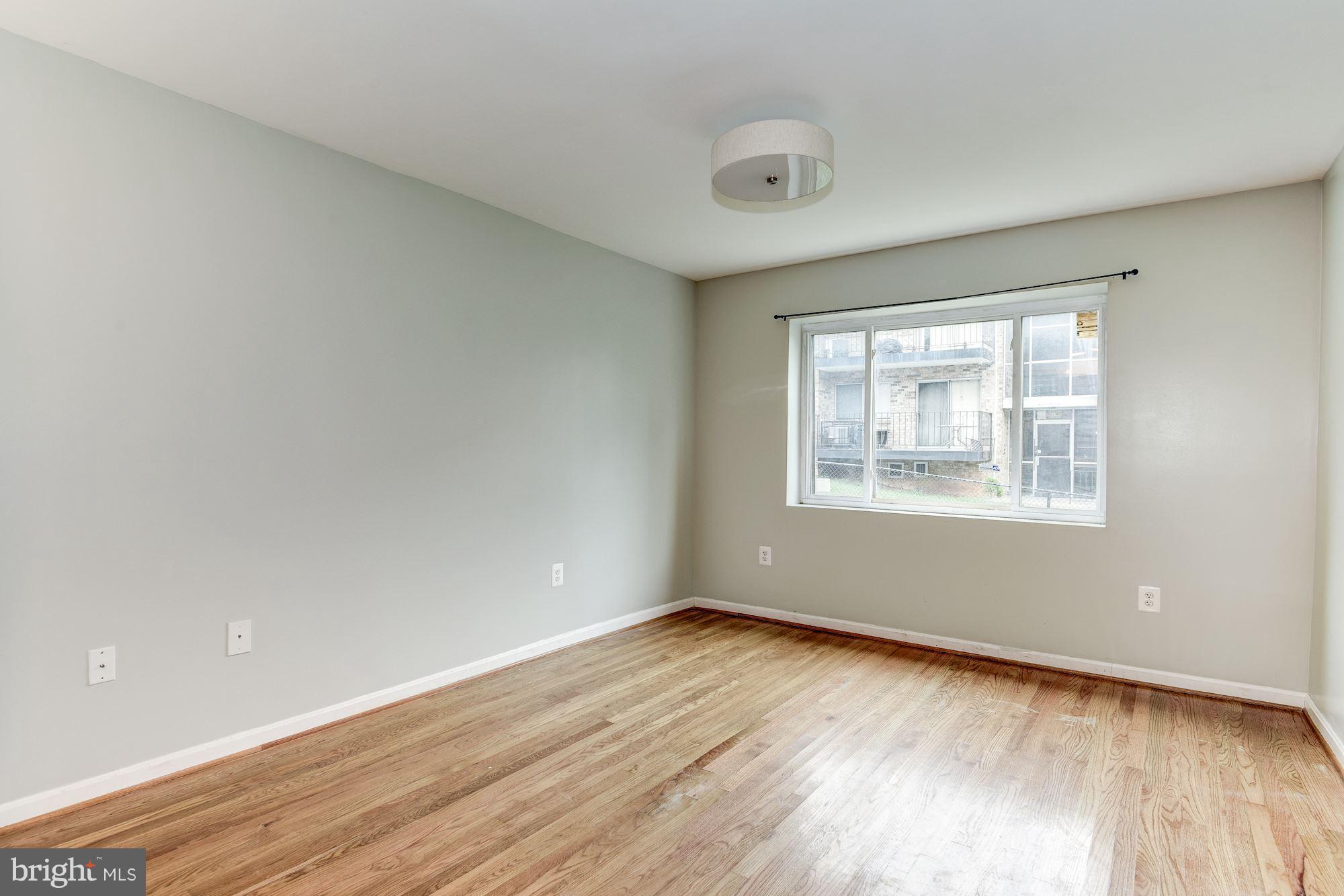 4210 Benning Road Northeast, Unit 4 Washington, DC 20019 - Photo 3 of 11 Living Room