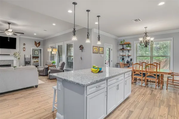 $350,000 | 54 Crowder Drive, Benton, LA 71006