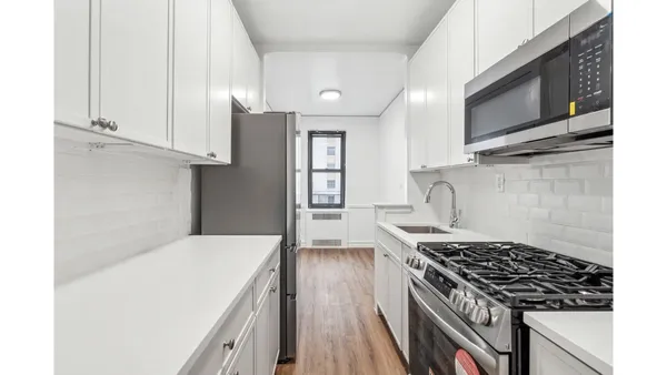 $279,000 | 860 Grand Concourse, Unit 6M | Concourse Village