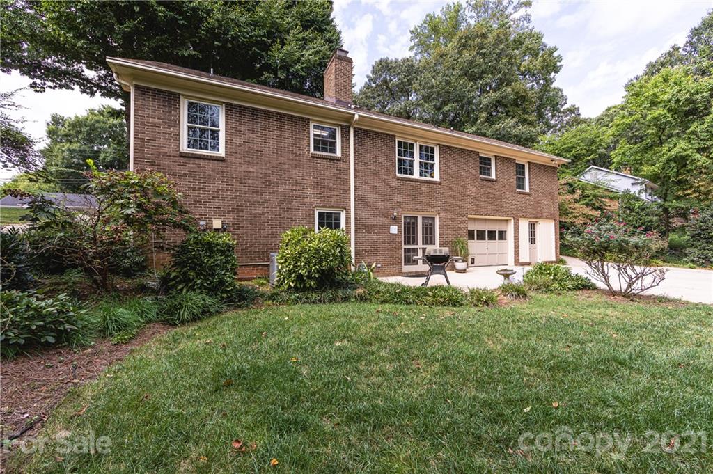 3125 Goneaway Road Charlotte, NC 28210 - Photo 32 of 36 Gallery Image 32