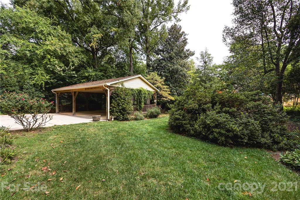 3125 Goneaway Road Charlotte, NC 28210 - Photo 33 of 36 Gallery Image 33