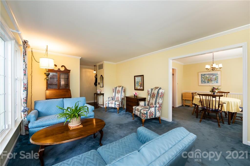 3125 Goneaway Road Charlotte, NC 28210 - Photo 8 of 36 Gallery Image 8