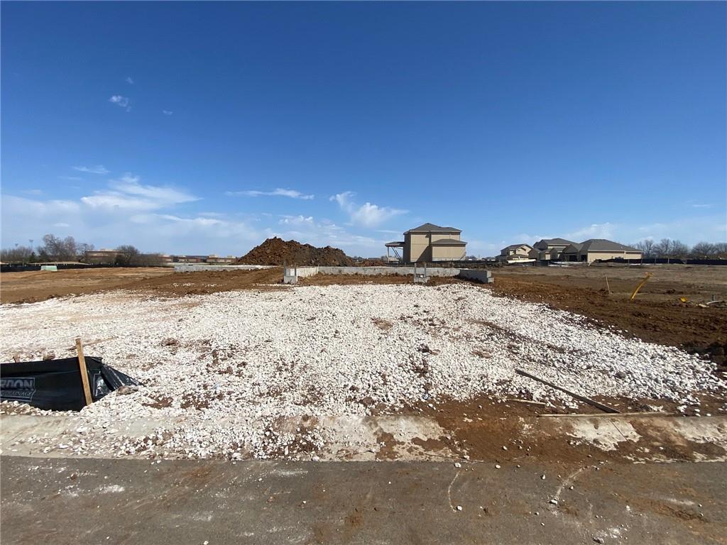 19317 South Skyview Lane Spring Hill, KS 66083 - Photo 2 of 40