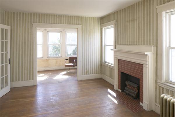 520 Riverside Avenue Medford, MA 02155 - Photo 3 of 5 Gallery Image 3