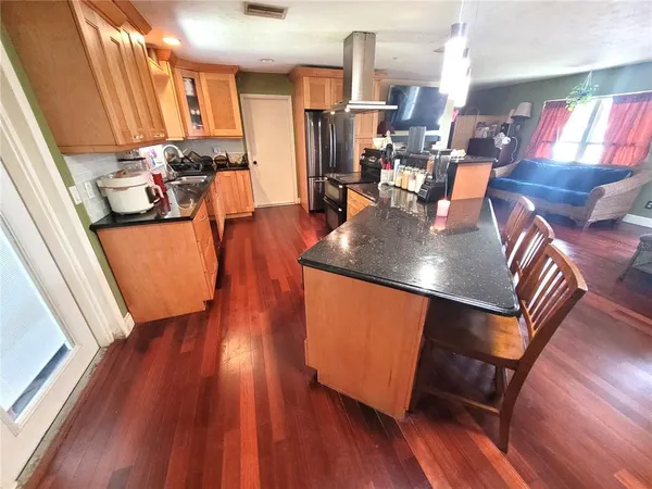 $345,000 | 5203 Presidential Street, Seffner, FL 33584