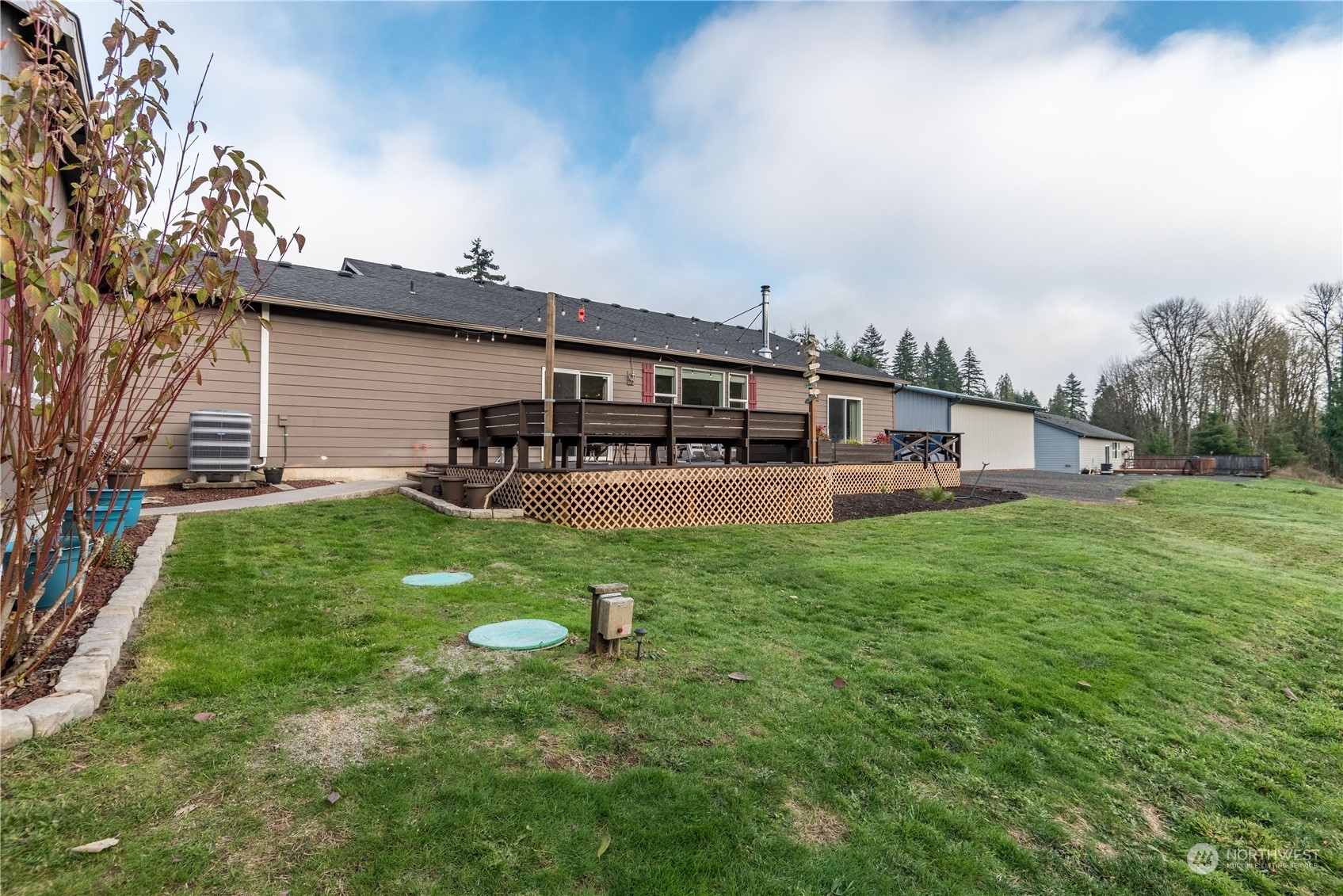 2055 Coal Creek Road Longview, WA 98632 - Photo 30 of 33 Gallery Image 30