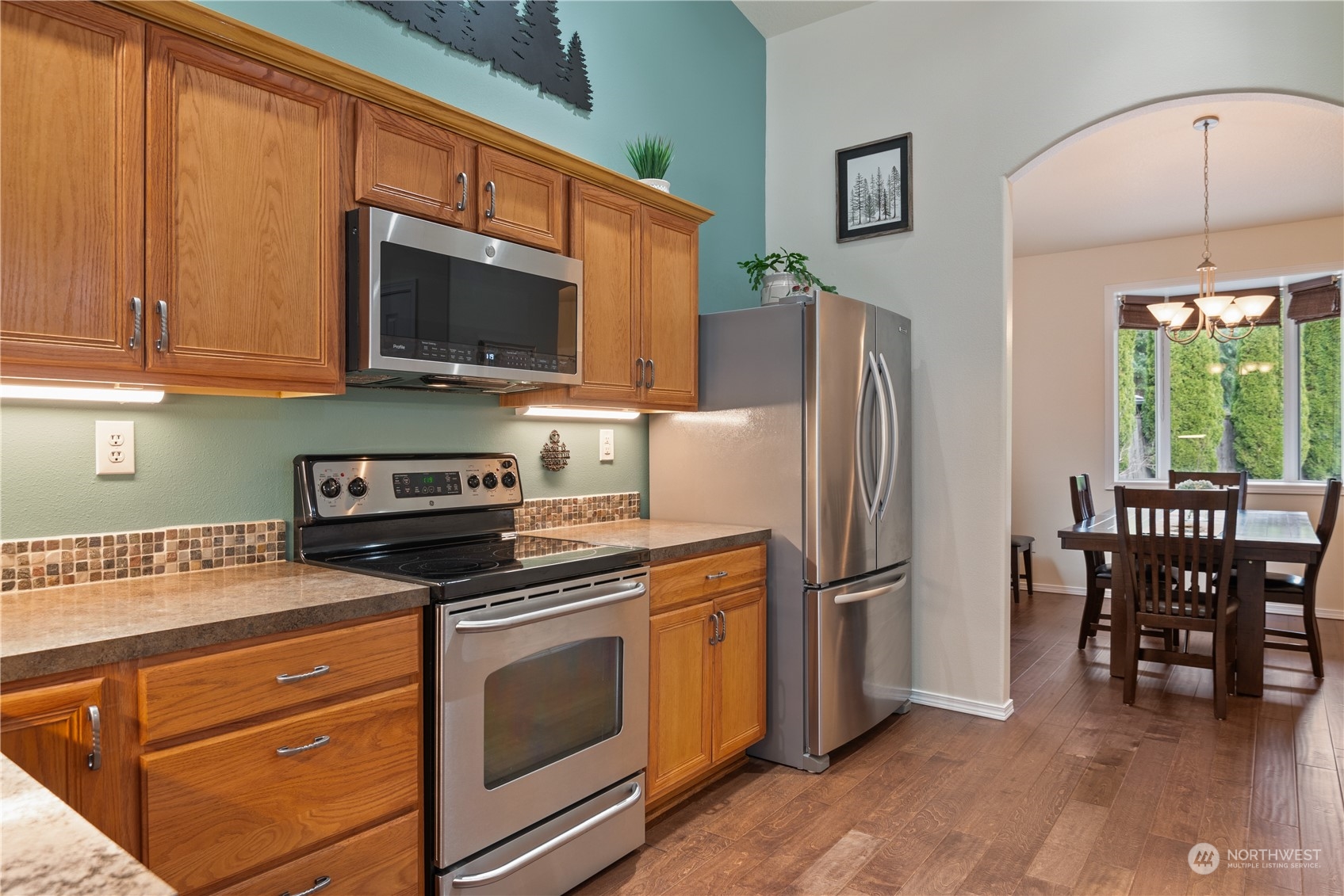 2055 Coal Creek Road Longview, WA 98632 - Photo 10 of 33 Gallery Image 10