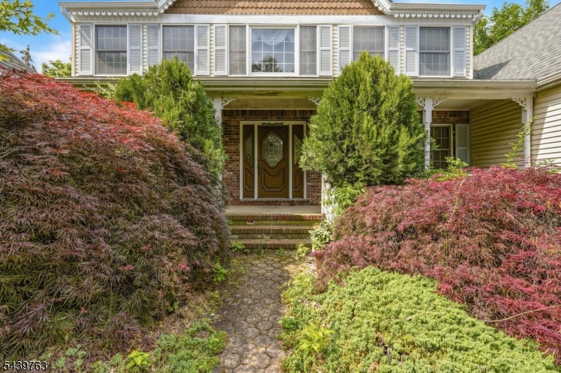12 Railsedge Road Hillsborough, NJ 08844 - Photo 3 of 34