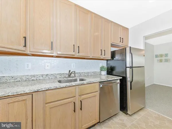 $2,400 | 4411 Romlon Street, Unit 301, Beltsville, MD 20705