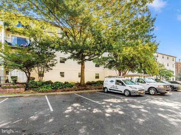 $2,400 | 4411 Romlon Street, Unit 301, Beltsville, MD 20705