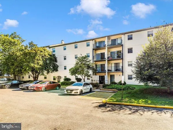 $2,400 | 4411 Romlon Street, Unit 301, Beltsville, MD 20705