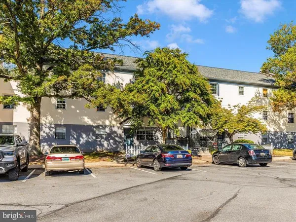 $2,400 | 4411 Romlon Street, Unit 301, Beltsville, MD 20705