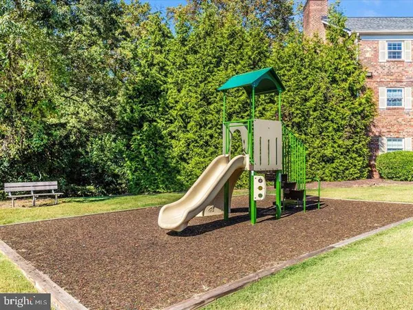 $2,400 | 4411 Romlon Street, Unit 301, Beltsville, MD 20705