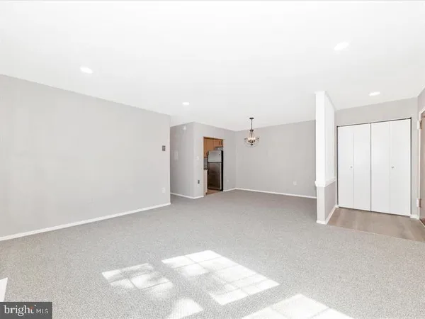 $2,400 | 4411 Romlon Street, Unit 301, Beltsville, MD 20705