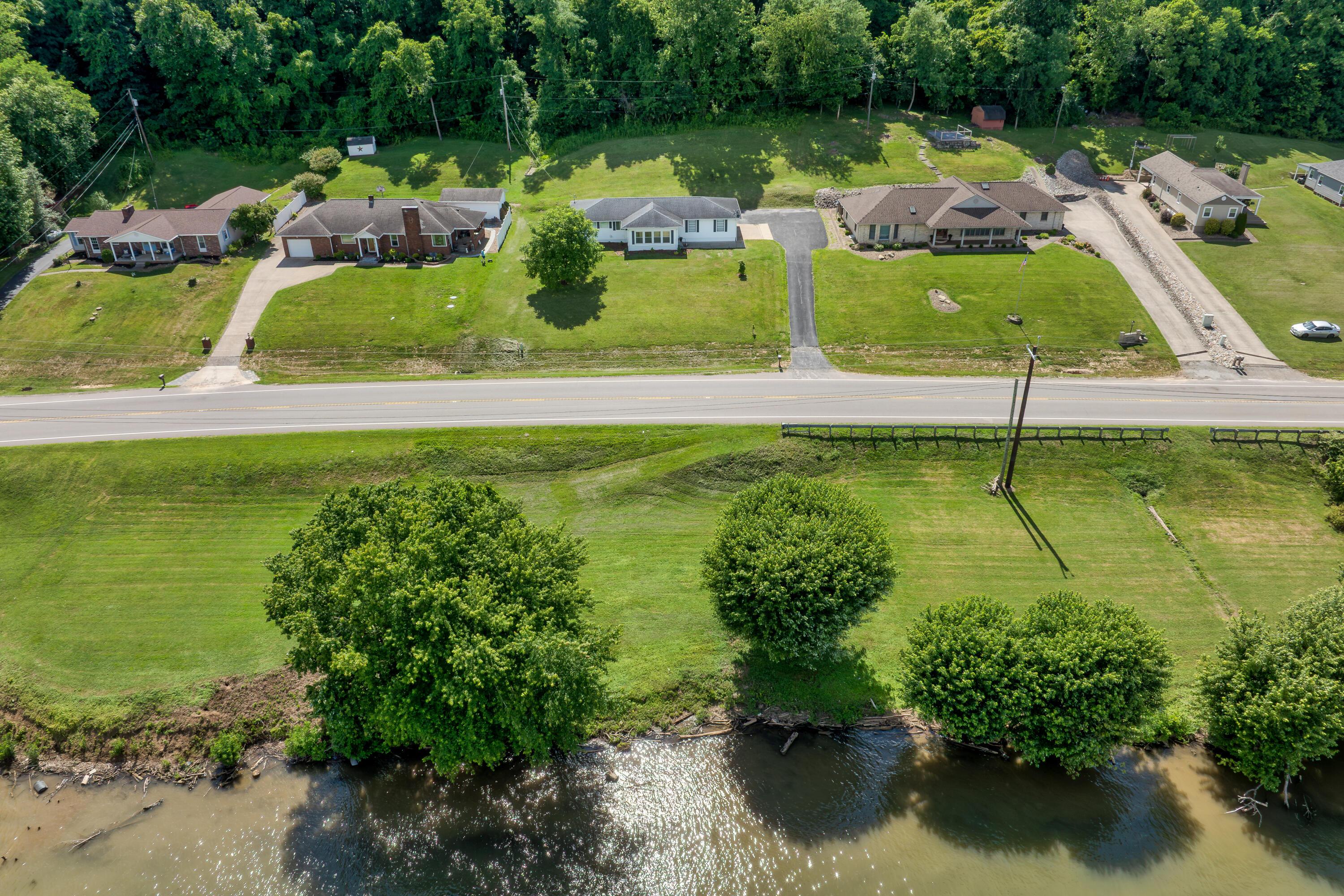 6506 State Rte 7 South Gallipolis, OH 45631 - Photo 12 of 33
