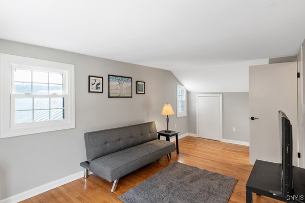 5000 West Genesee Street Camillus, NY 13031 - Photo 26 of 47 Bedroom 3 Upper Level