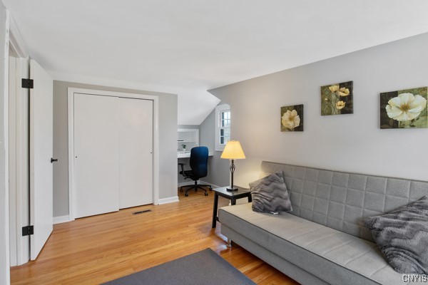 5000 West Genesee Street Camillus, NY 13031 - Photo 28 of 47 Bedroom 4 Upper Level