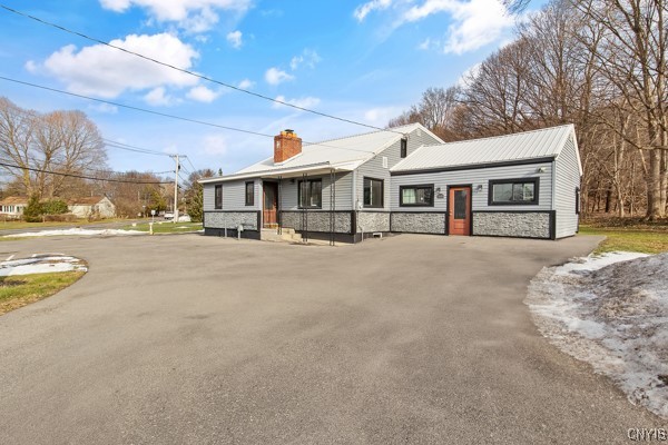 5000 West Genesee Street Camillus, NY 13031 - Photo 37 of 47 Parling Area