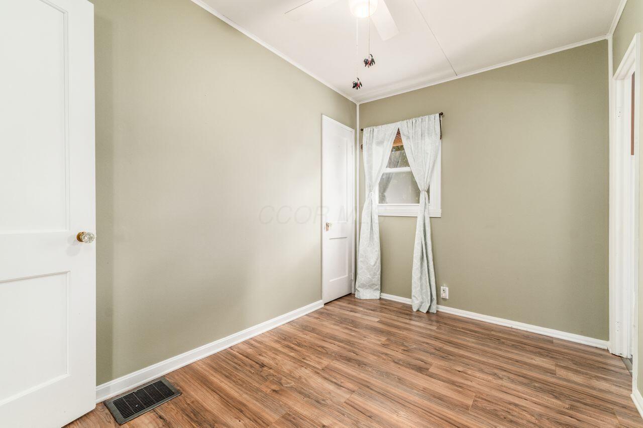3432 Karl Road Columbus, OH 43224 - Photo 17 of 28 S_-_3432_Karl_Rd_-_025