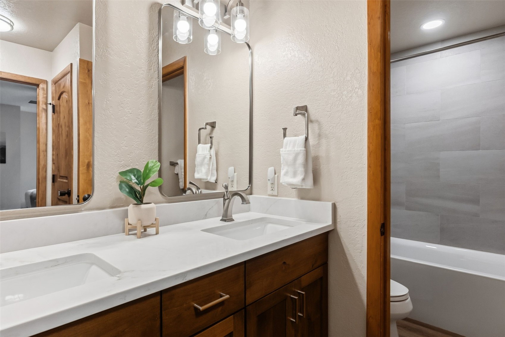 325 Four Oclock Road, Unit C301 Breckenridge, CO 80424 - Photo 14 of 26 a bathroom with a sink and a mirror