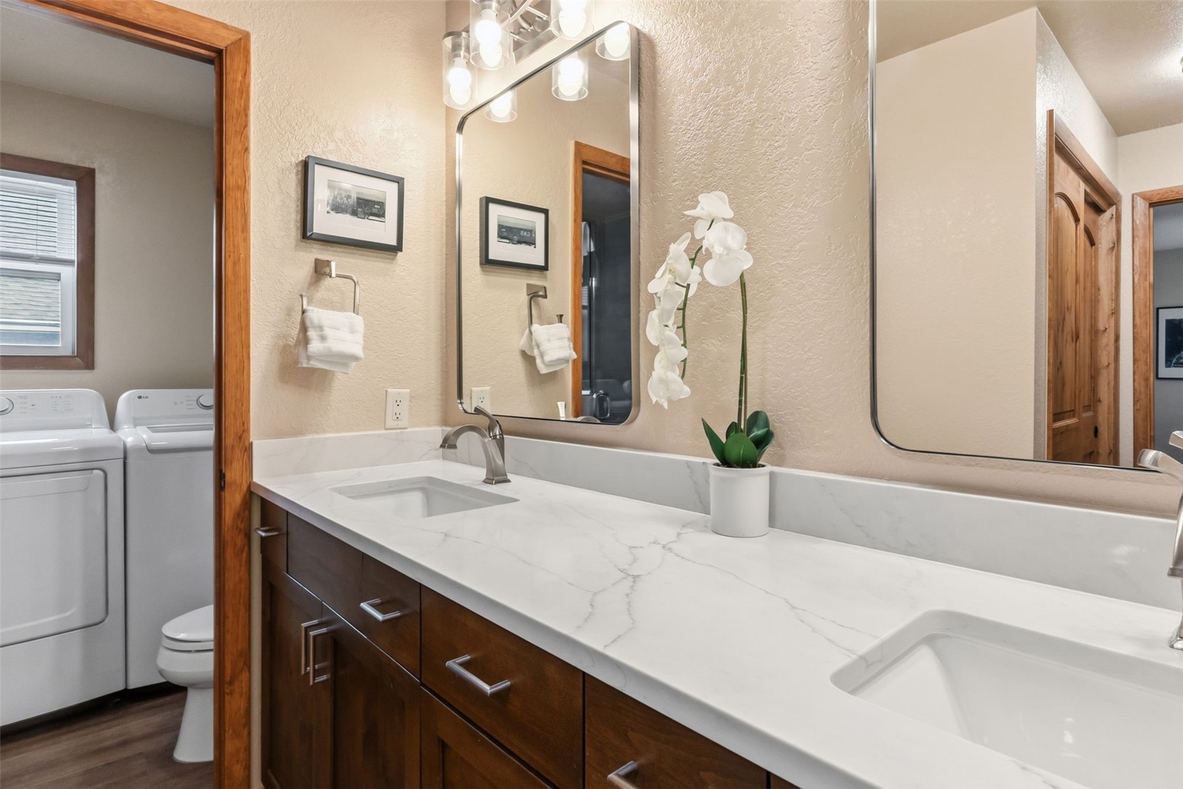 325 Four Oclock Road, Unit C301 Breckenridge, CO 80424 - Photo 16 of 26 a bathroom with a sink and a mirror