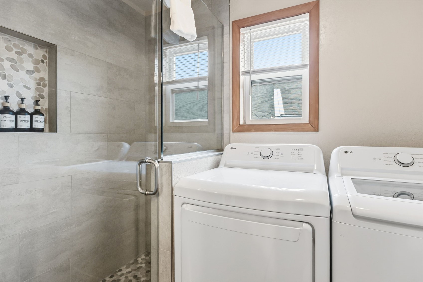 325 Four Oclock Road, Unit C301 Breckenridge, CO 80424 - Photo 17 of 26 a bathroom with a sink and a toilet