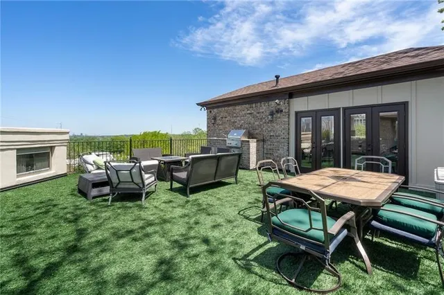 a view of a car garage