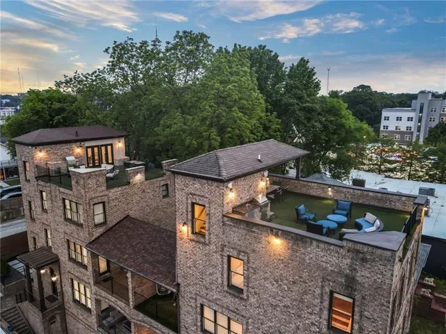 $995,000 | 631 Boulevard Northeast, Atlanta, GA 30308