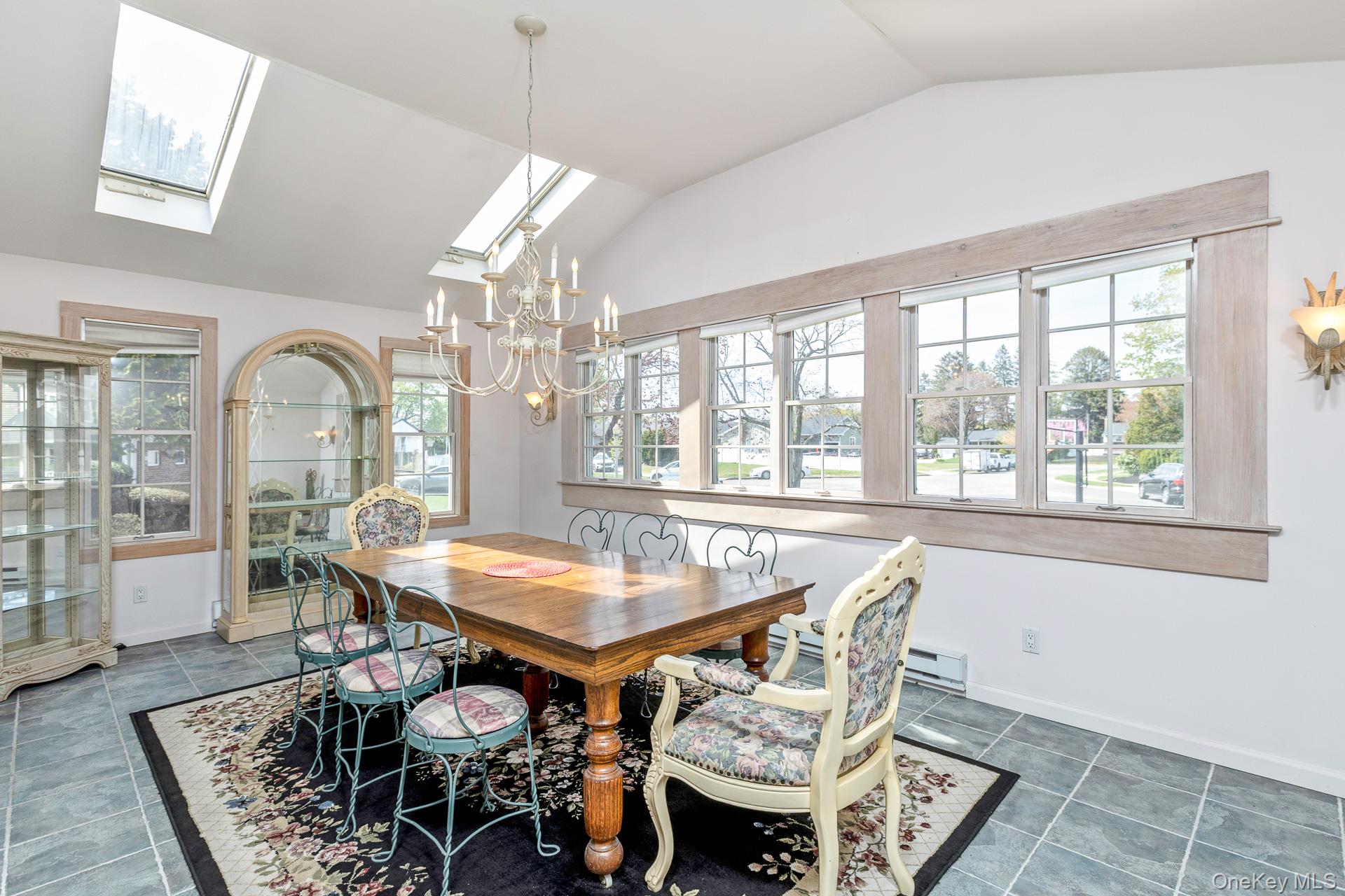 10 Fortune Court Commack, NY 11725 - Photo 12 of 34 Vaulted ceilings enhance the space.