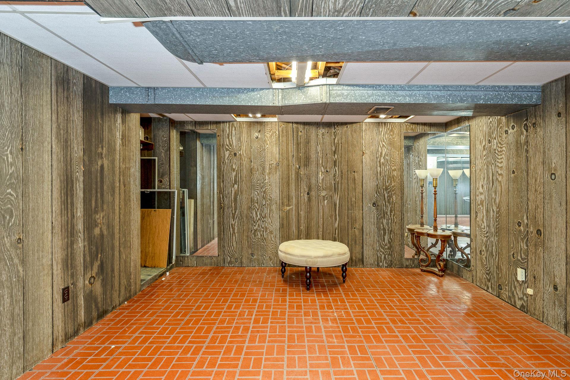 10 Fortune Court Commack, NY 11725 - Photo 26 of 34 Additional recreational area.