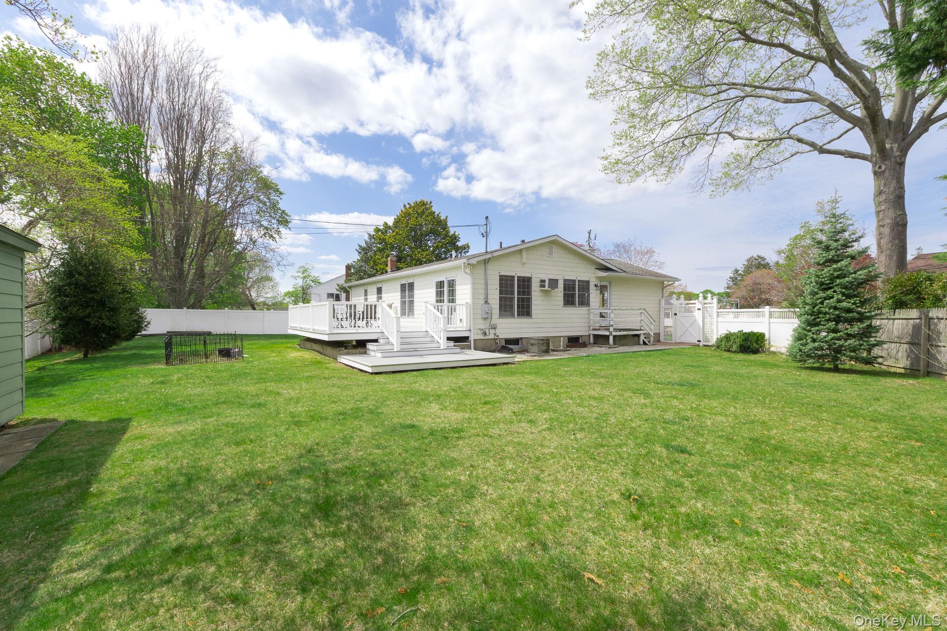 10 Fortune Court Commack, NY 11725 - Photo 32 of 34 Oversized Lot 0.32 acres