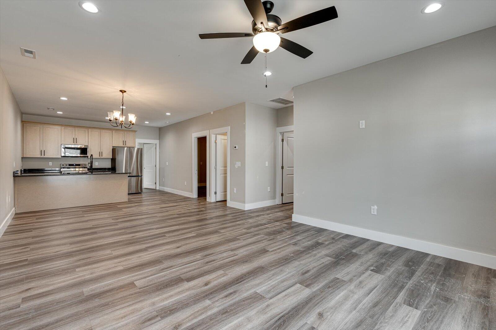 4470 Keith Street Northwest, Unit 502 Cleveland, TN 37312 - Photo 5 of 15 06-4470 Keith St NW #502-6