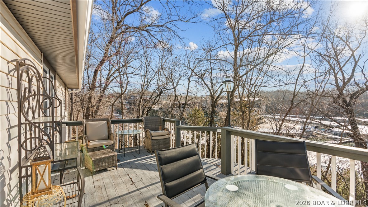 90 Arrowhead Beach Road Lake Ozark, MO 65049 - Photo 2 of 46