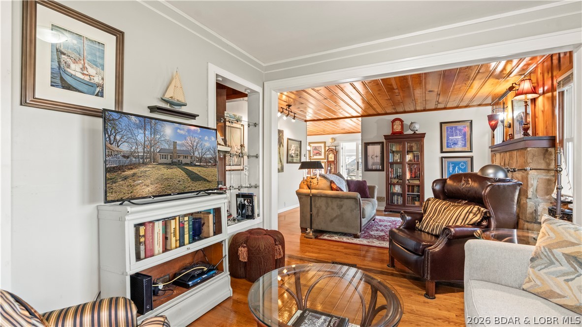 90 Arrowhead Beach Road Lake Ozark, MO 65049 - Photo 21 of 46