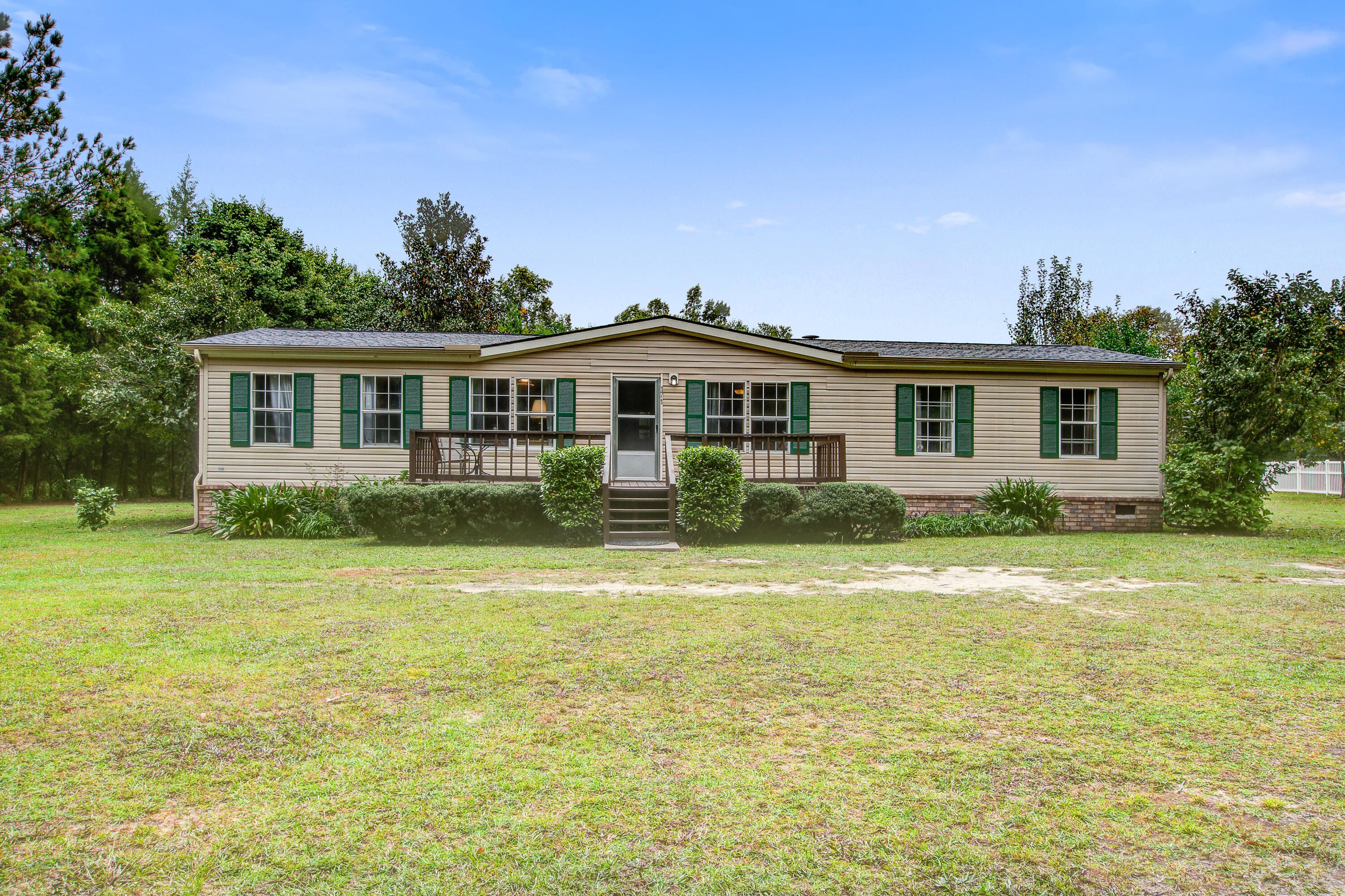 171 Autumn Run Road St. George, SC 29477 - Photo 3 of 36 171 (1)