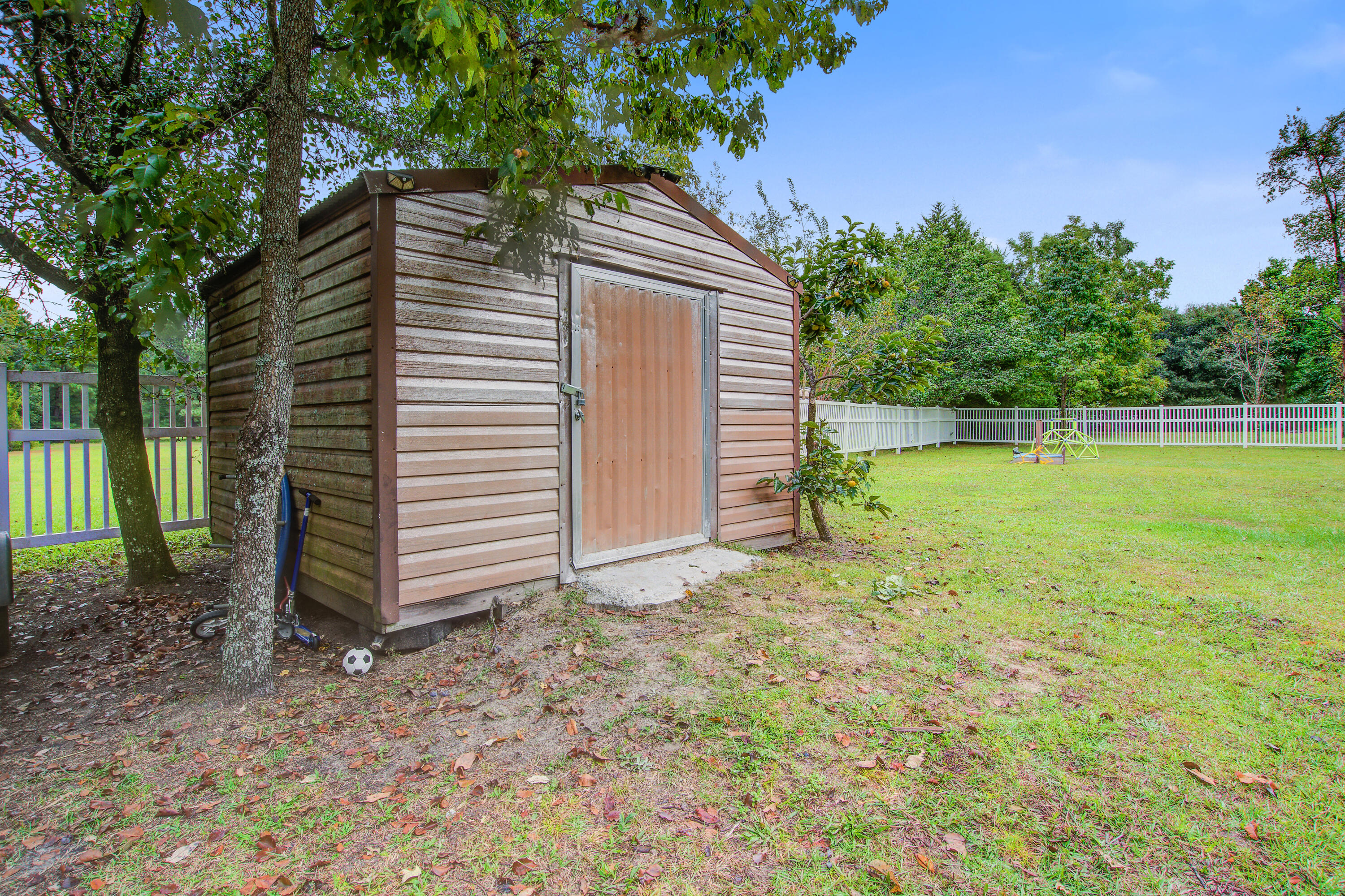 171 Autumn Run Road St. George, SC 29477 - Photo 31 of 36 171 (31)