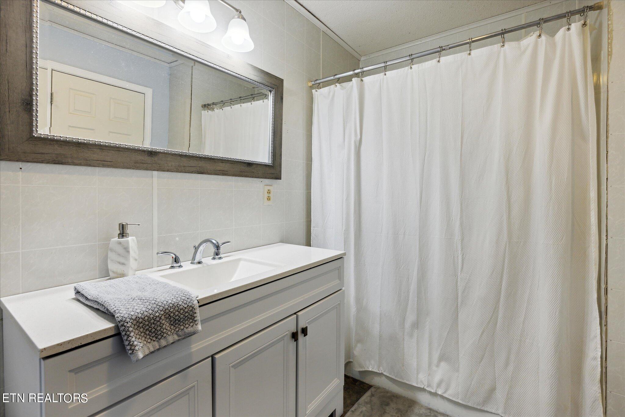 220 Cox Road Loudon, TN 37774 - Photo 24 of 25 18-IMG_0096