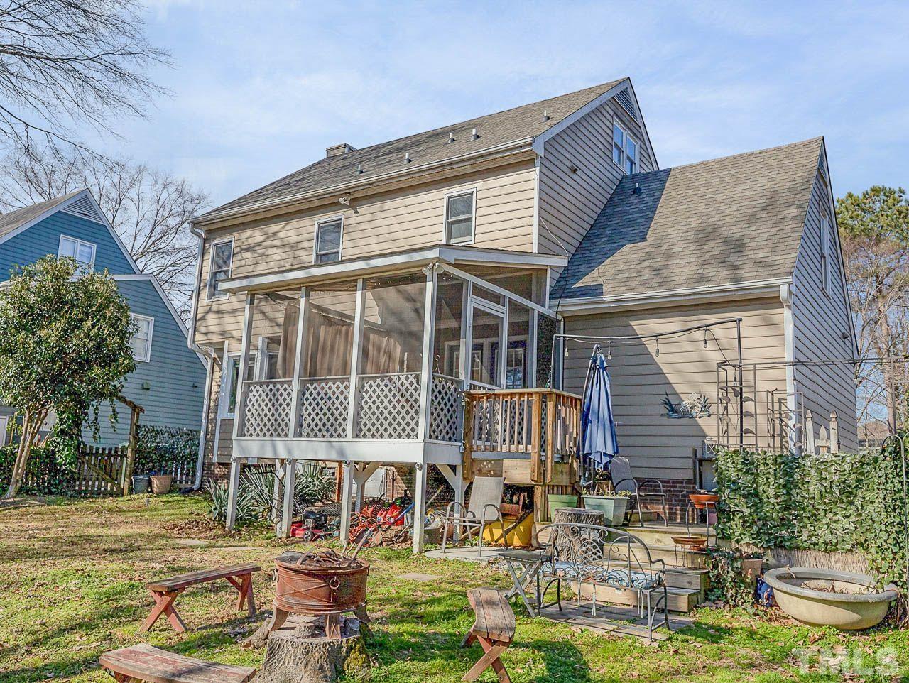 2512 Holbrook Court Raleigh, NC 27604 - Photo 5 of 26 a front view of a building with garden