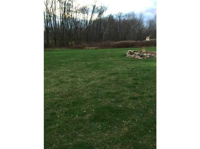 108 Black Run Road Grove City, PA 16127 - Photo 12 of 14 Yard/Garden.