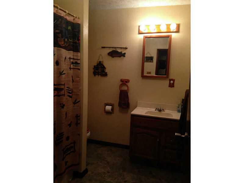 108 Black Run Road Grove City, PA 16127 - Photo 7 of 14 Full Bath.